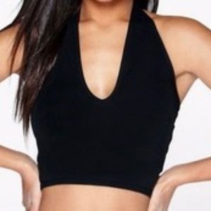 Black Low V Neck Crop Top- Boohoo